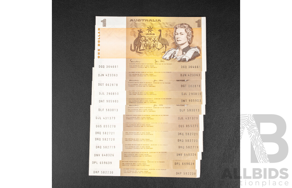 Twenty Two Australian 1982 One Dollar Notes, Johnston/Stone R78 Including Last Prefix DPS 730421, R78L
