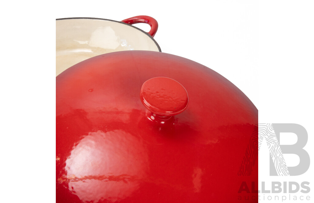 Cast Iron Enameled Lidded Cooking Pan