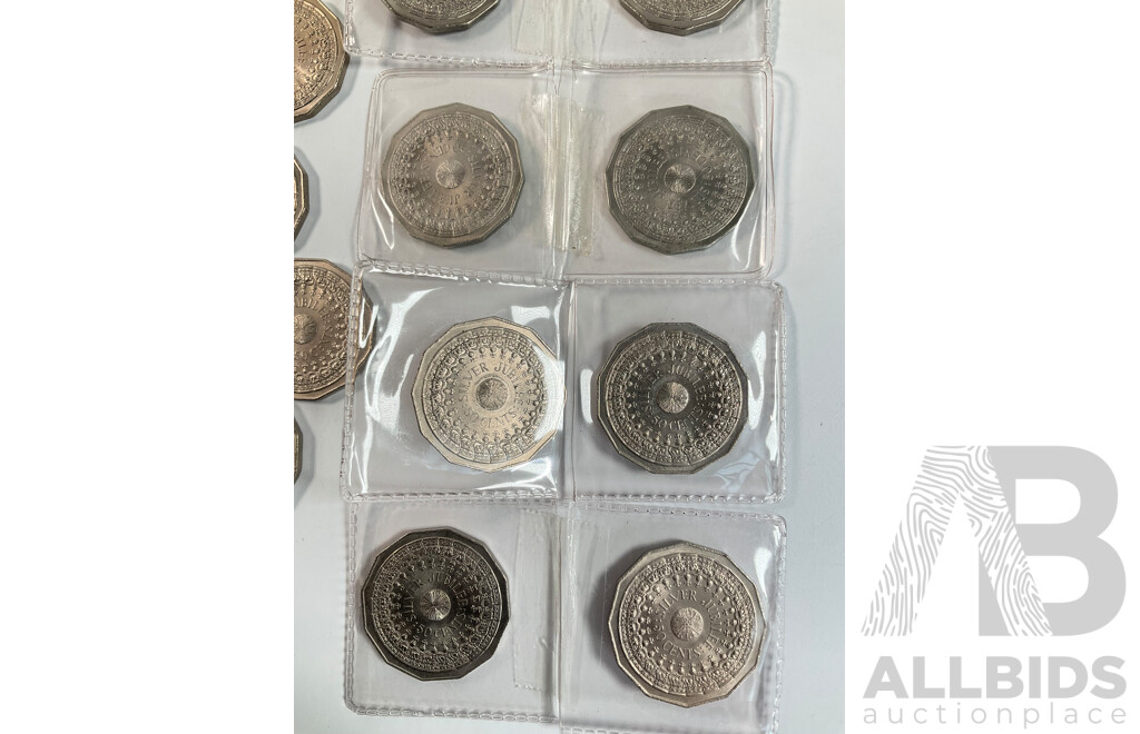 Forty One Australian 1977 Fifty Cent Coins, Silver Jubilee High Grade