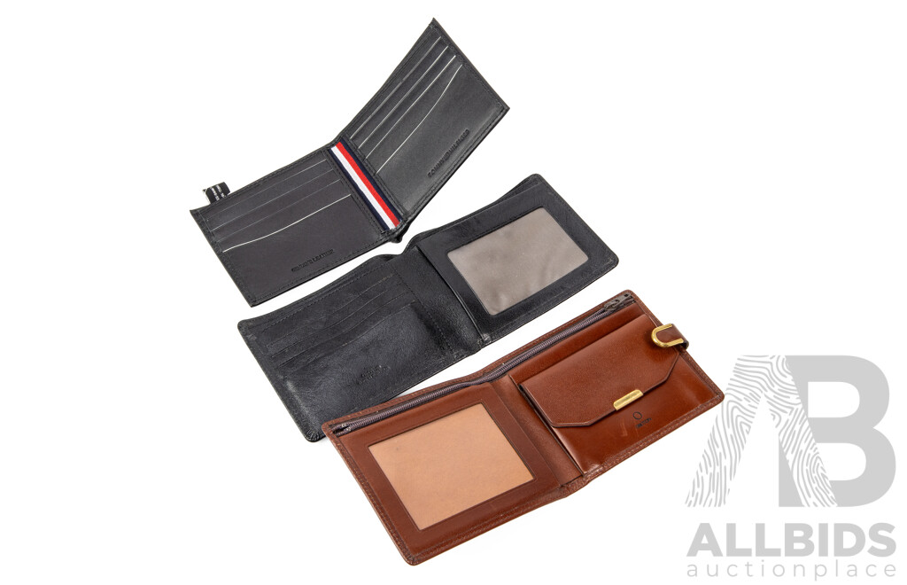 Collection of Vintage Leather Wallets, Purses and Pocket Watch Pouch Including Tommy Hilfiger, Oroton, Pierre Cardin, Baron