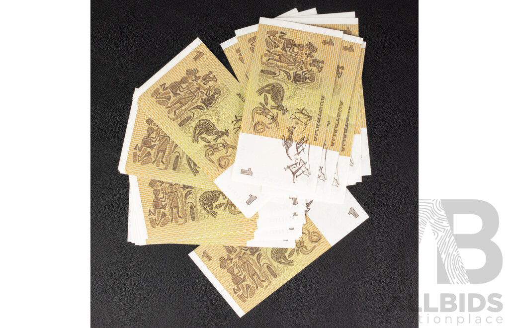 Thirty Australian 1982 One Dollar Notes, Johnston/Stone, Consecutive DKQ 583307 - DKQ 583336