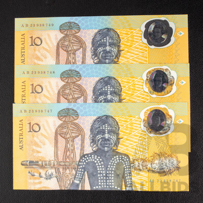 Three Australian 1988 Bicentennial Ten Dollar Notes, First Issue Johnston/Fraser, Consecutive AB 23938747 - AB 23938749