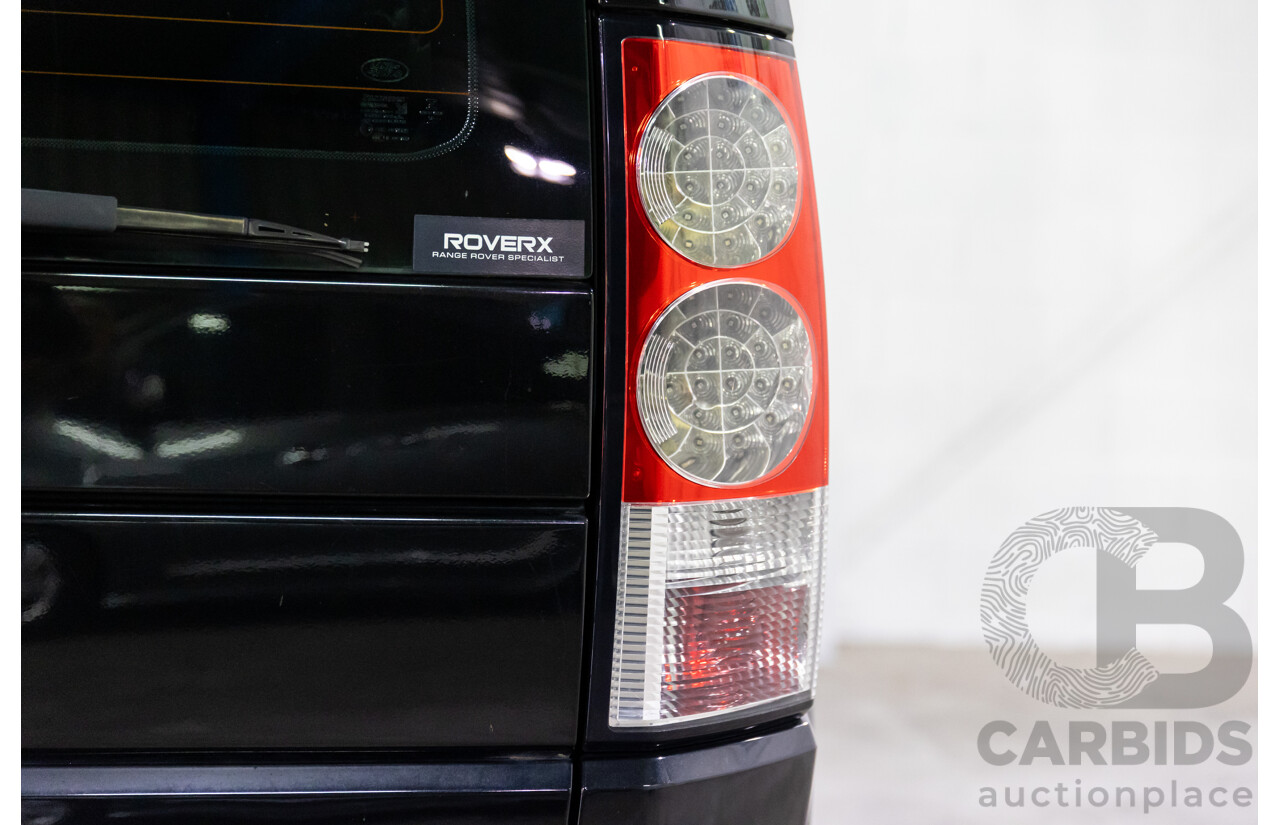 12/2013 Land Rover Discovery 4 3.0 TDV6 MY13 4d Wagon Santorini Black Metallic Turbo Diesel V6 3.0L