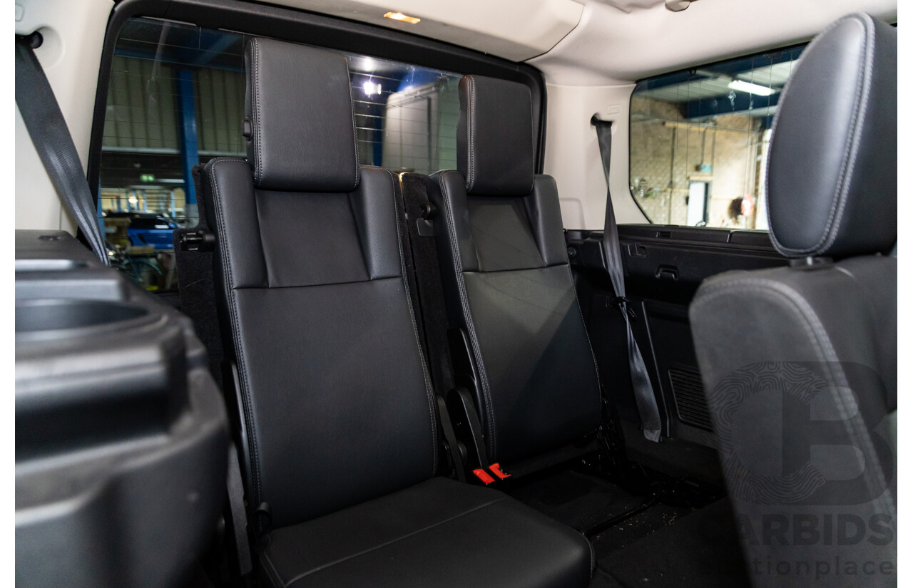 12/2013 Land Rover Discovery 4 3.0 TDV6 MY13 4d Wagon Santorini Black Metallic Turbo Diesel V6 3.0L