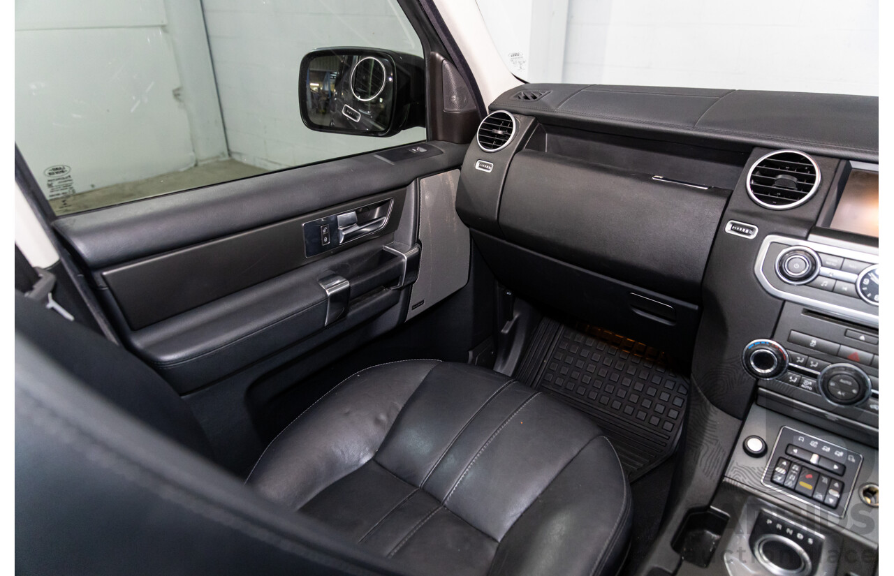 12/2013 Land Rover Discovery 4 3.0 TDV6 MY13 4d Wagon Santorini Black Metallic Turbo Diesel V6 3.0L