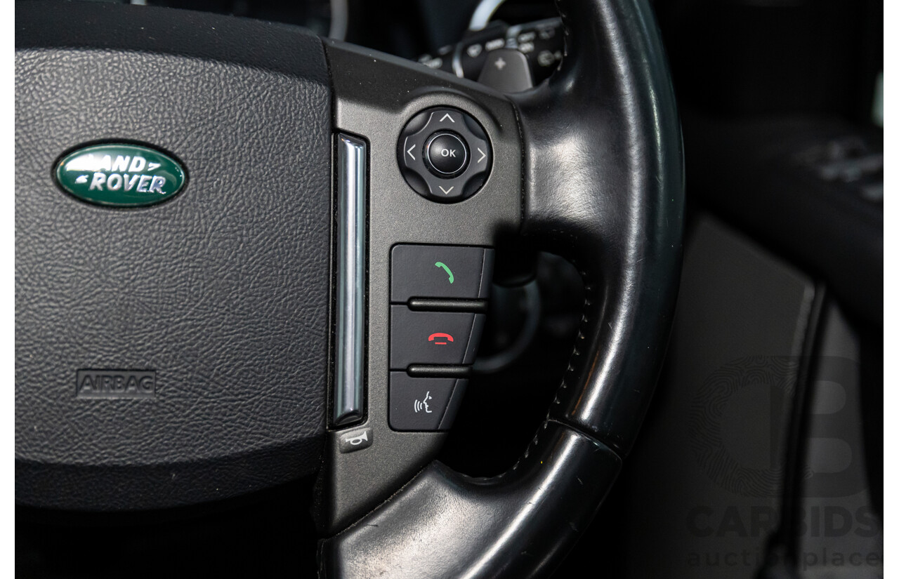 12/2013 Land Rover Discovery 4 3.0 TDV6 MY13 4d Wagon Santorini Black Metallic Turbo Diesel V6 3.0L