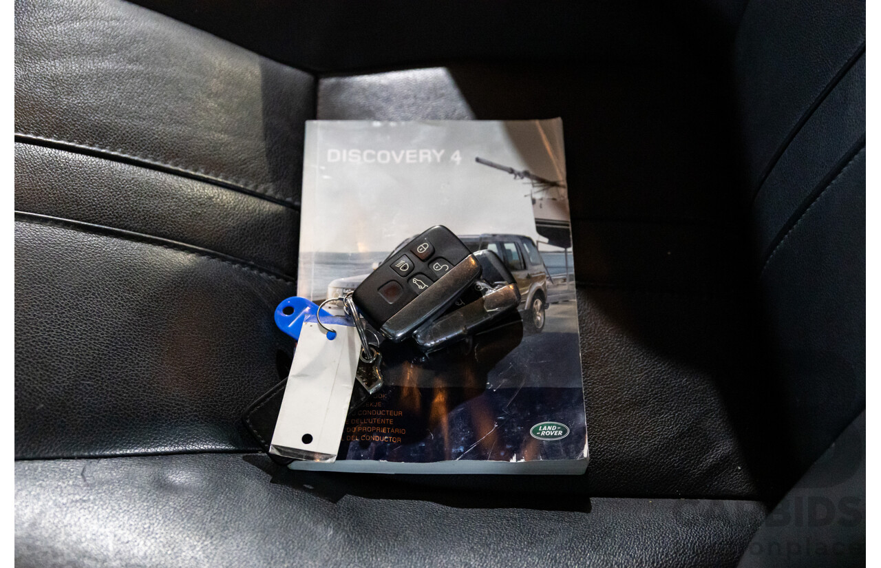 12/2013 Land Rover Discovery 4 3.0 TDV6 MY13 4d Wagon Santorini Black Metallic Turbo Diesel V6 3.0L