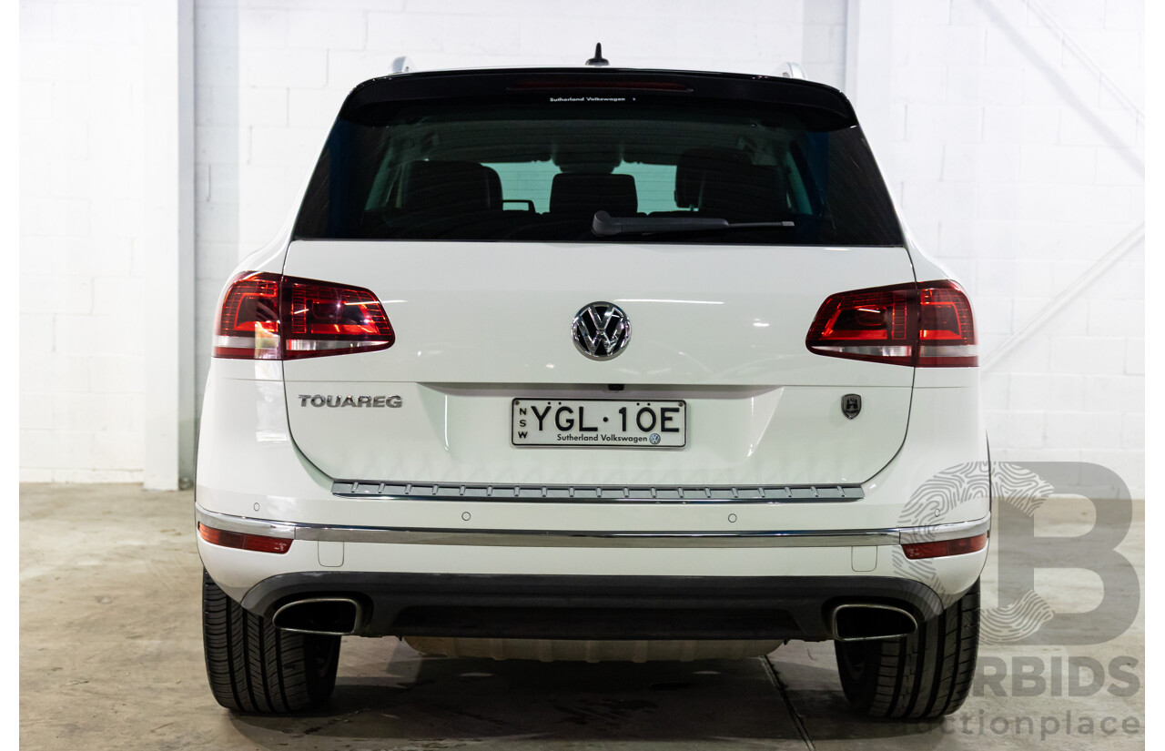 08/2016 Volkswagen Touareg V6 Wolfsburg Edition (AWD) 7P MY17 4d Wagon Pure White Turbo Diesel V6 3.0L