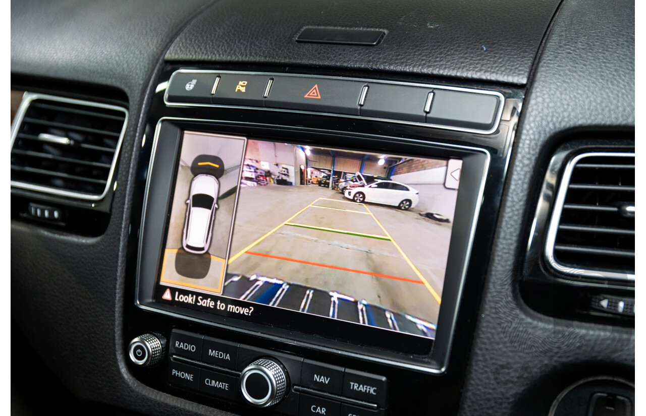 08/2016 Volkswagen Touareg V6 Wolfsburg Edition (AWD) 7P MY17 4d Wagon Pure White Turbo Diesel V6 3.0L