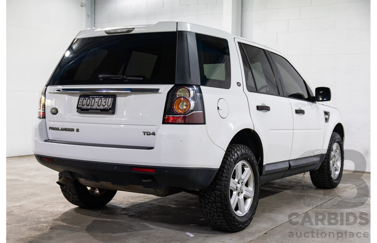 1/2014 Land Rover Freelander 2 TD4 (4x4) LF MY14 4d Wagon Fuji White Turbo Diesel 2.2L