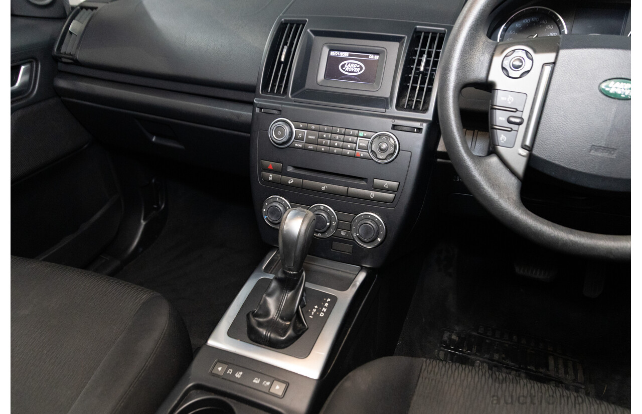 1/2014 Land Rover Freelander 2 TD4 (4x4) LF MY14 4d Wagon Fuji White Turbo Diesel 2.2L