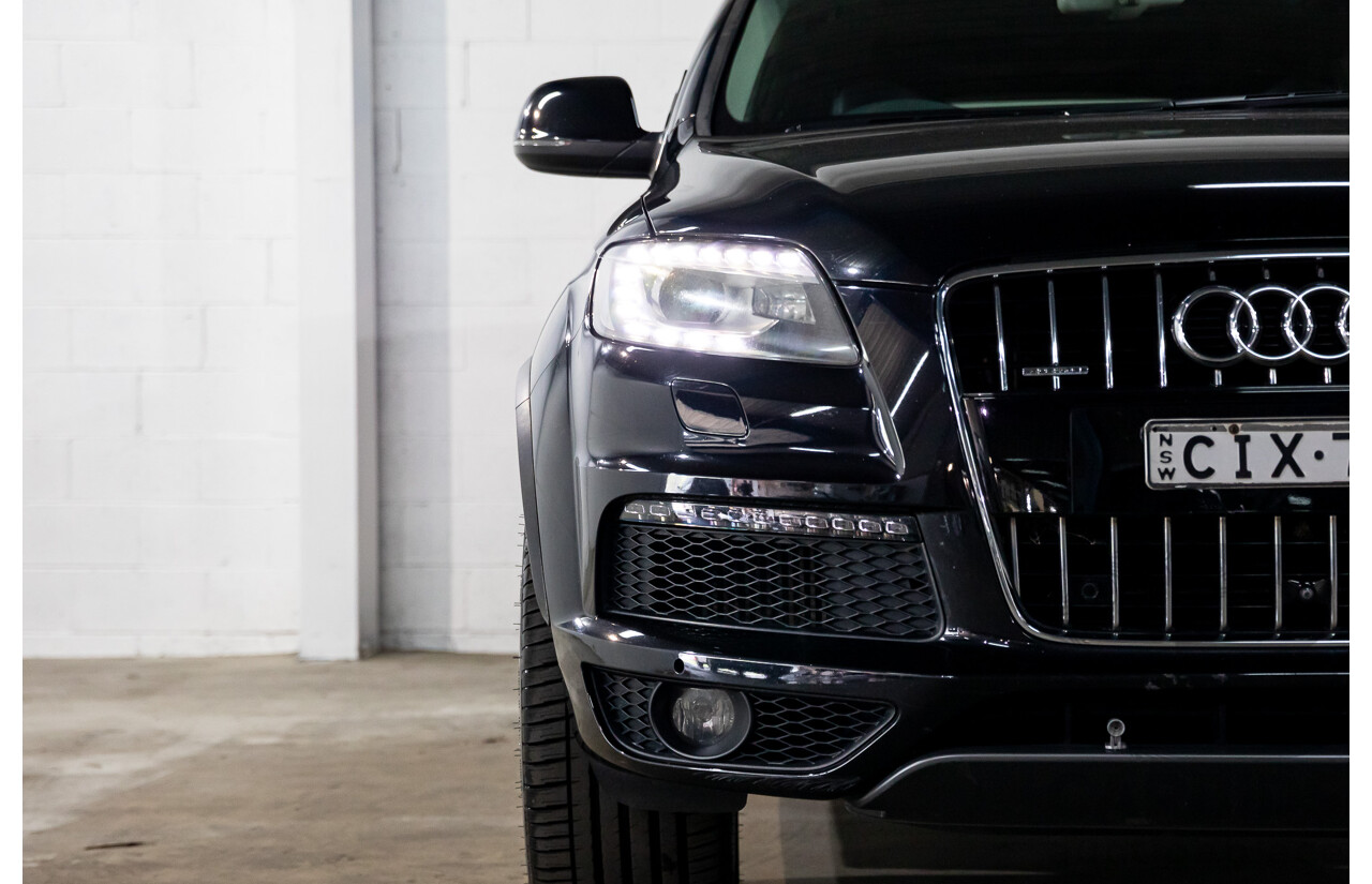 11/2012 Audi Q7 S-Line 3.0 TDI Quattro MY12 4d Wagon Orca Black Metallic Turbo Diesel V6 3.0L
