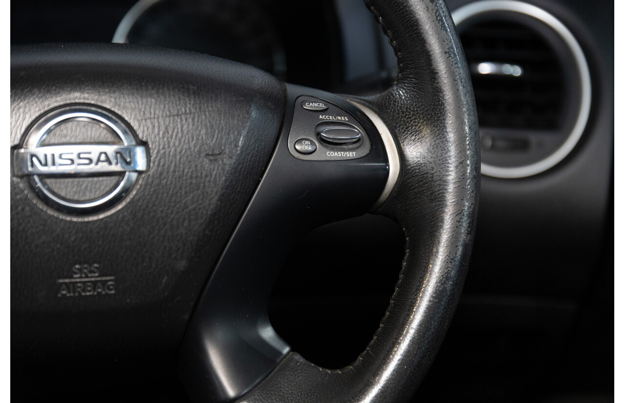 9/2015 Nissan Pathfinder ST (4x2) R52 4d Wagon Gun Grey Metallic V6 3.5L