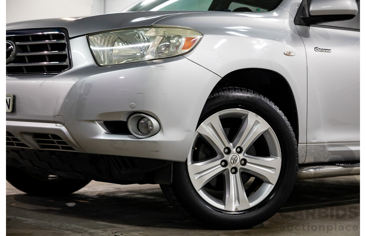 11/2009 Toyota Kluger Grande (4x4) GSU45R 4d Wagon Classic Silver Metallic V6 3.5L