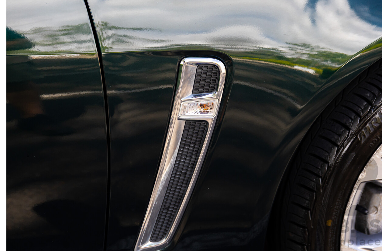 04/2017 Holden Calais V (RWD) VF II MY17 4d Sportwagon Regal Peacock Metallic V8 6.2L