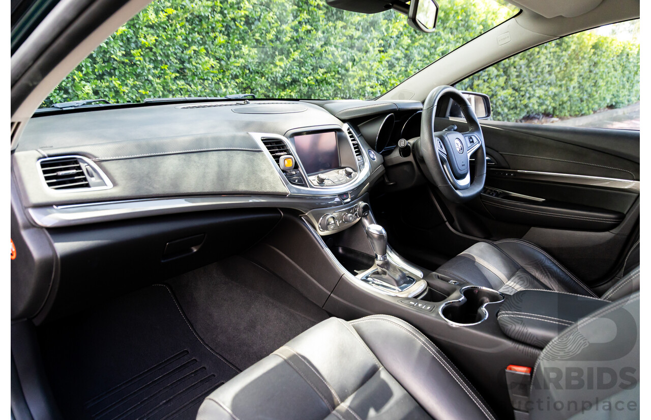 04/2017 Holden Calais V (RWD) VF II MY17 4d Sportwagon Regal Peacock Metallic V8 6.2L