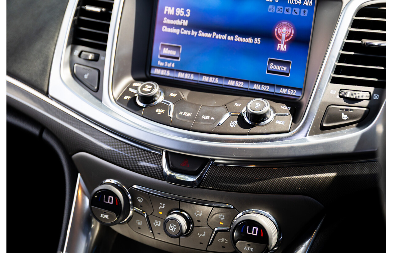 04/2017 Holden Calais V (RWD) VF II MY17 4d Sportwagon Regal Peacock Metallic V8 6.2L