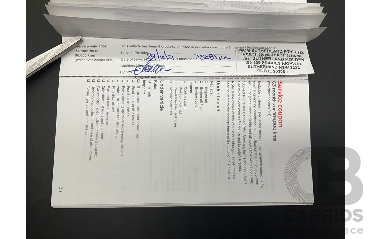 04/2017 Holden Calais V (RWD) VF II MY17 4d Sportwagon Regal Peacock Metallic V8 6.2L