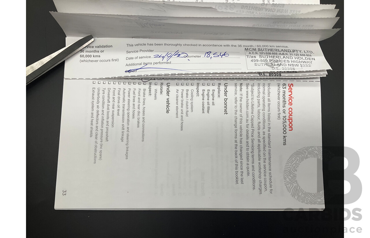 04/2017 Holden Calais V (RWD) VF II MY17 4d Sportwagon Regal Peacock Metallic V8 6.2L