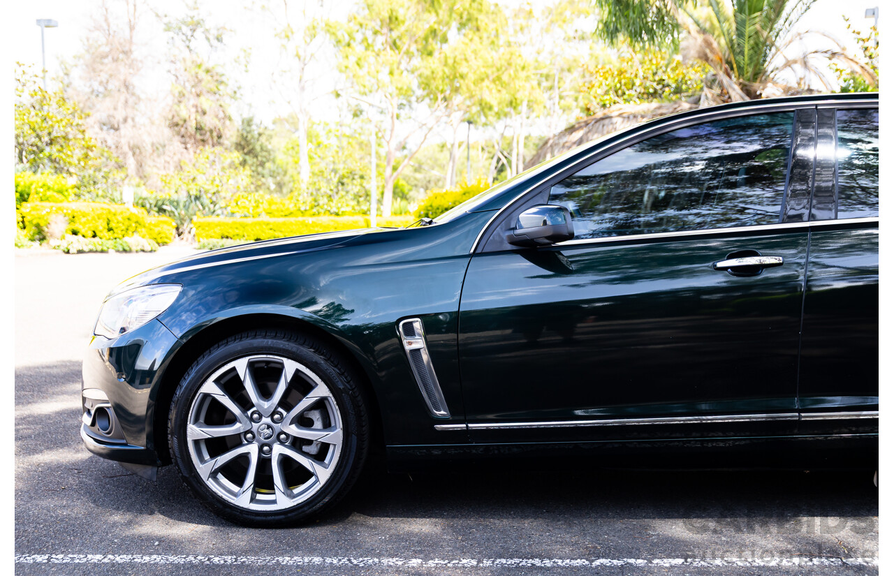 04/2017 Holden Calais V (RWD) VF II MY17 4d Sportwagon Regal Peacock Metallic V8 6.2L