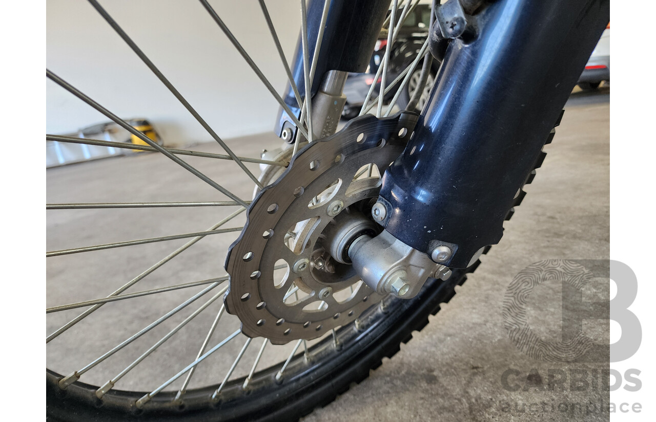 01/2017 Manual Kawasaki 150cc KLX150BF ENDURO Bike Green