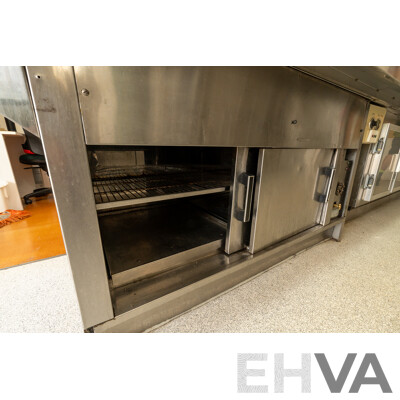 Hot/Cold Food Service and Preparation Station with Tray Rack and Hand Rail