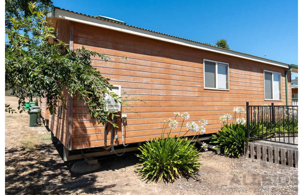 Alvannex Pty Ltd Demountable/Movable Dwelling - 35 Square Meters - Family Villa - Cabin 401