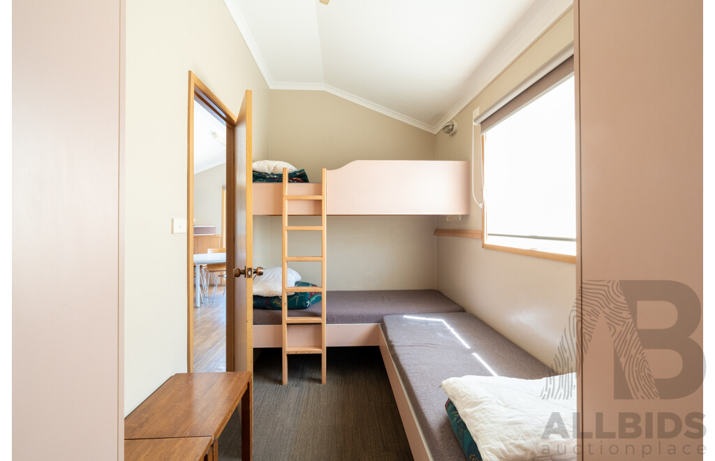 Alvannex Pty Ltd Demountable/Movable Dwelling - 35 Square Meters - Family Villa - Cabin 401