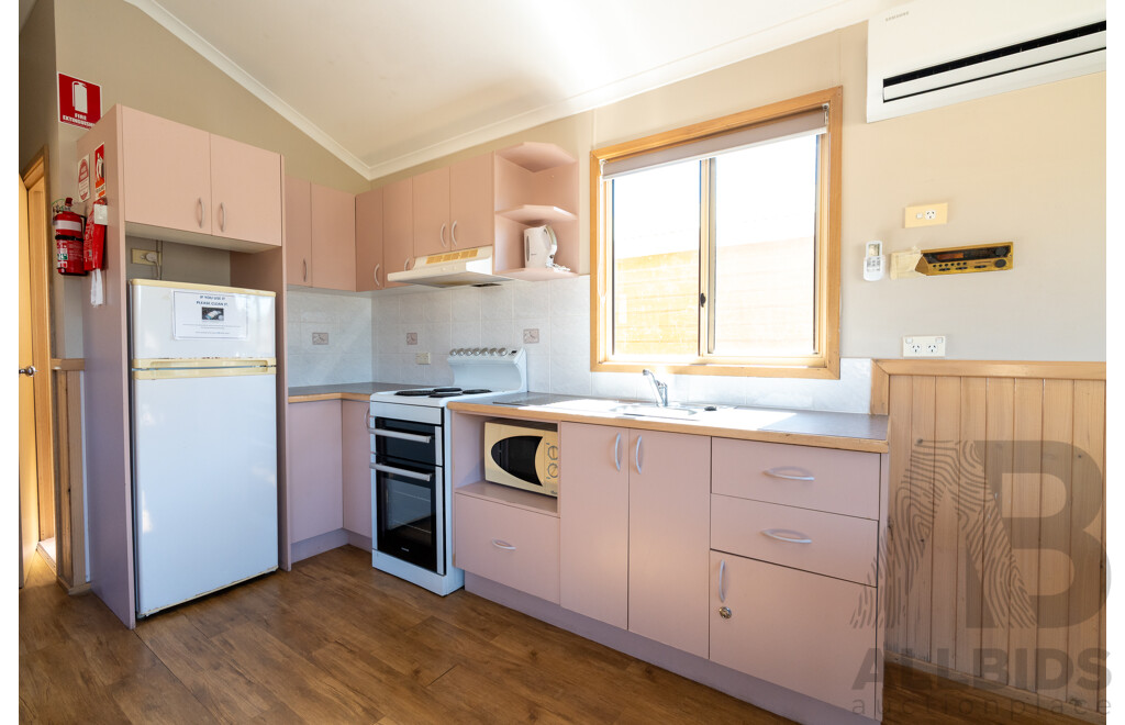 Alvannex Pty Ltd Demountable/Movable Dwelling - 35 Square Meters - Family Villa - Cabin 404