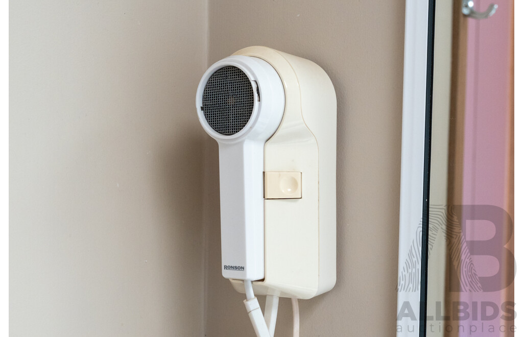 Alvannex Pty Ltd Demountable/Movable Dwelling - 35 Square Meters - Family Villa - Cabin 405