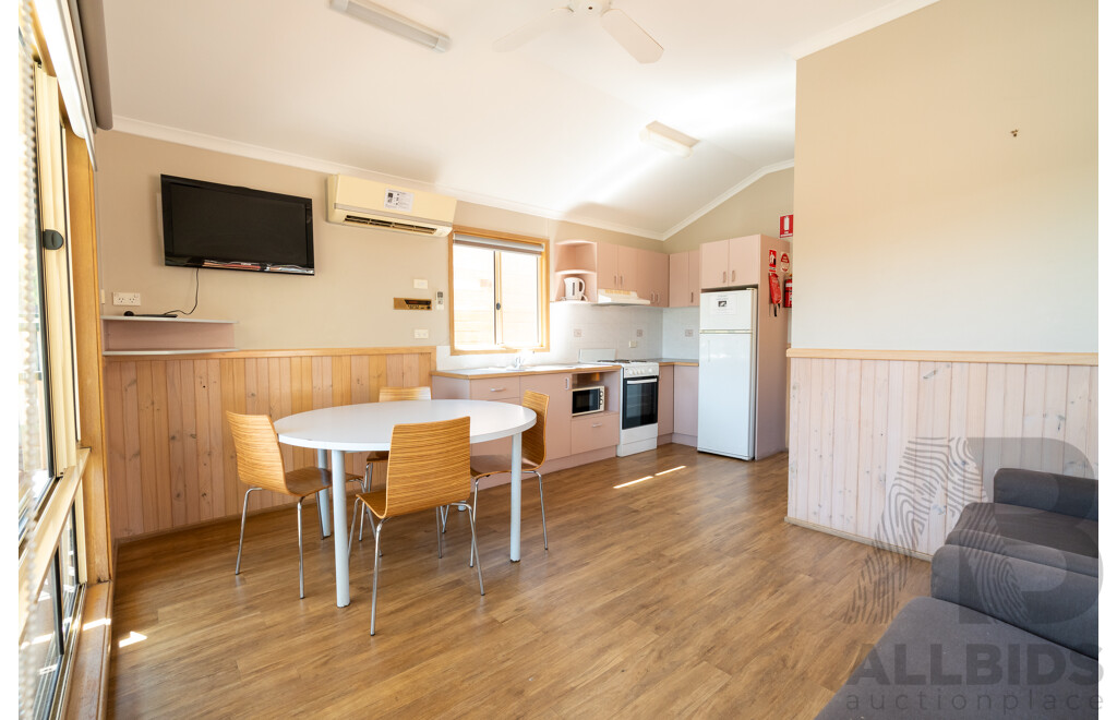 Alvannex Pty Ltd Demountable/Movable Dwelling - 35 Square Meters - Family Villa - Cabin 406