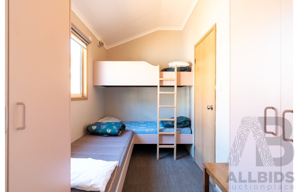 Alvannex Pty Ltd Demountable/Movable Dwelling - 35 Square Meters - Family Villa - Cabin 406