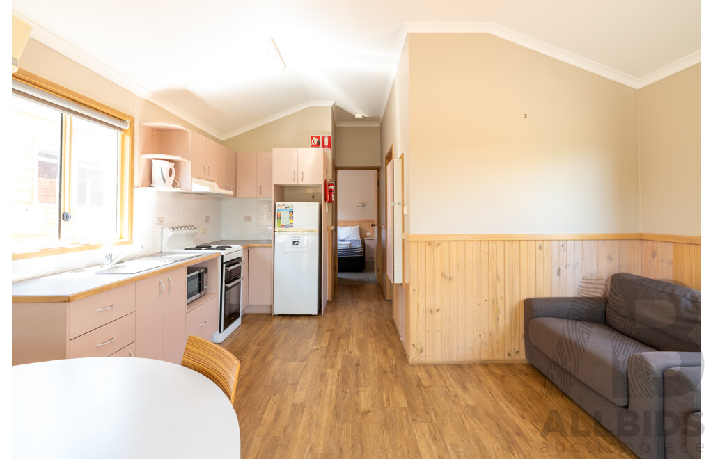 Alvannex Pty Ltd Demountable/Movable Dwelling - 35 Square Meters - Family Villa - Cabin 407