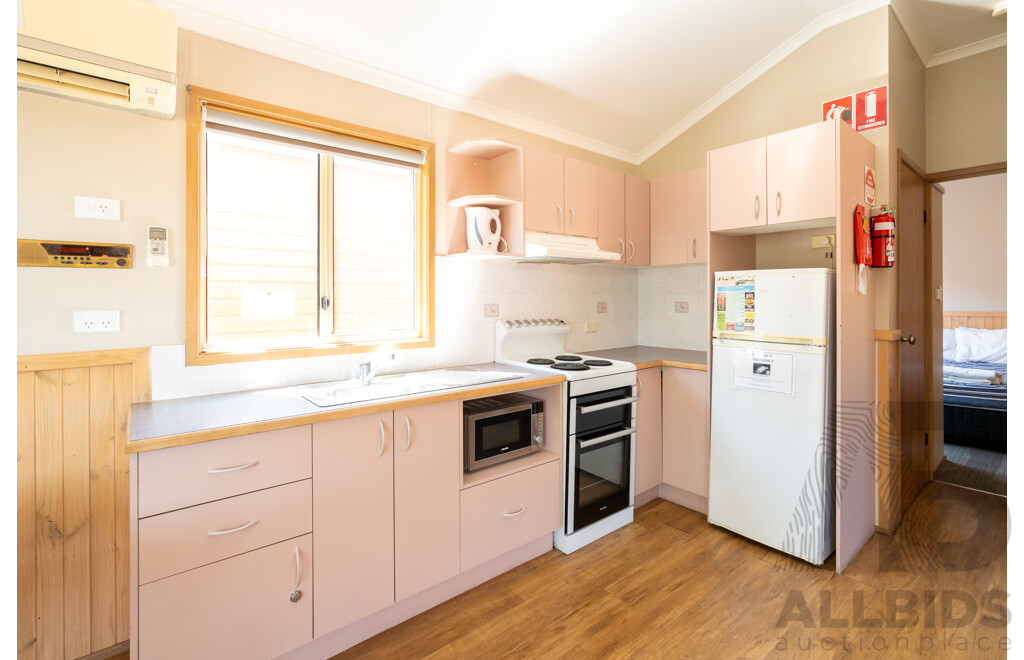 Alvannex Pty Ltd Demountable/Movable Dwelling - 35 Square Meters - Family Villa - Cabin 407