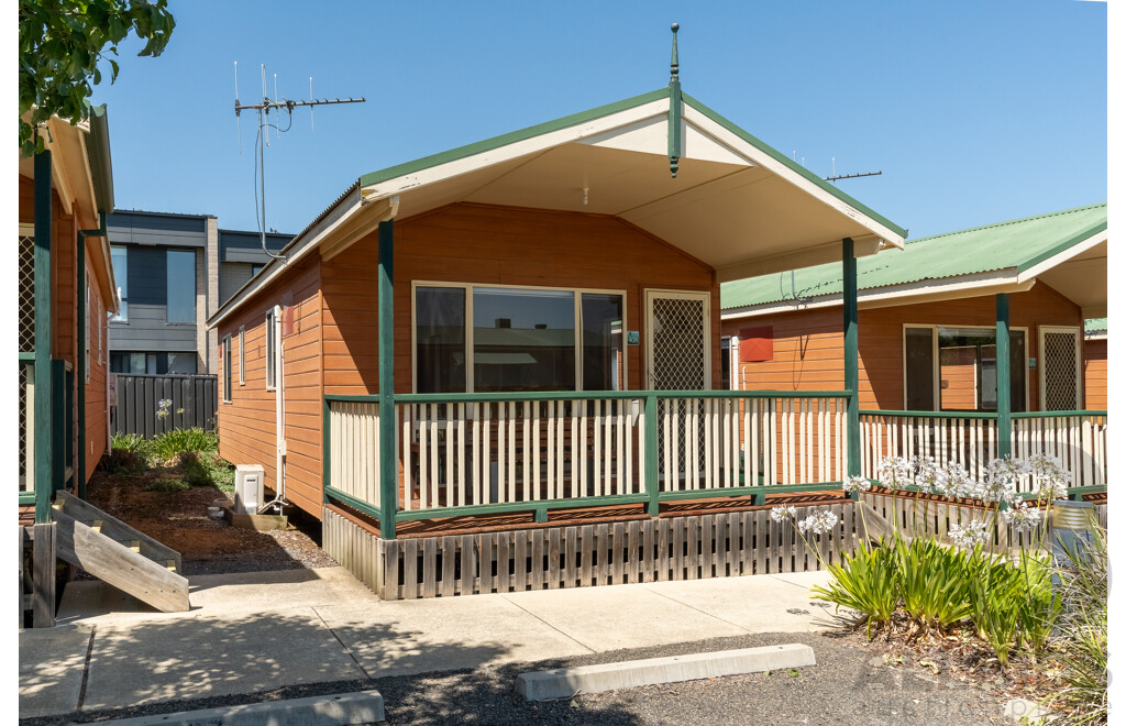 Alvannex Pty Ltd Demountable/Movable Dwelling - 35 Square Meters - Family Villa - Cabin 408