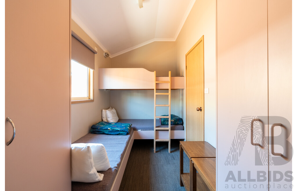 Alvannex Pty Ltd Demountable/Movable Dwelling - 35 Square Meters - Family Villa - Cabin 408