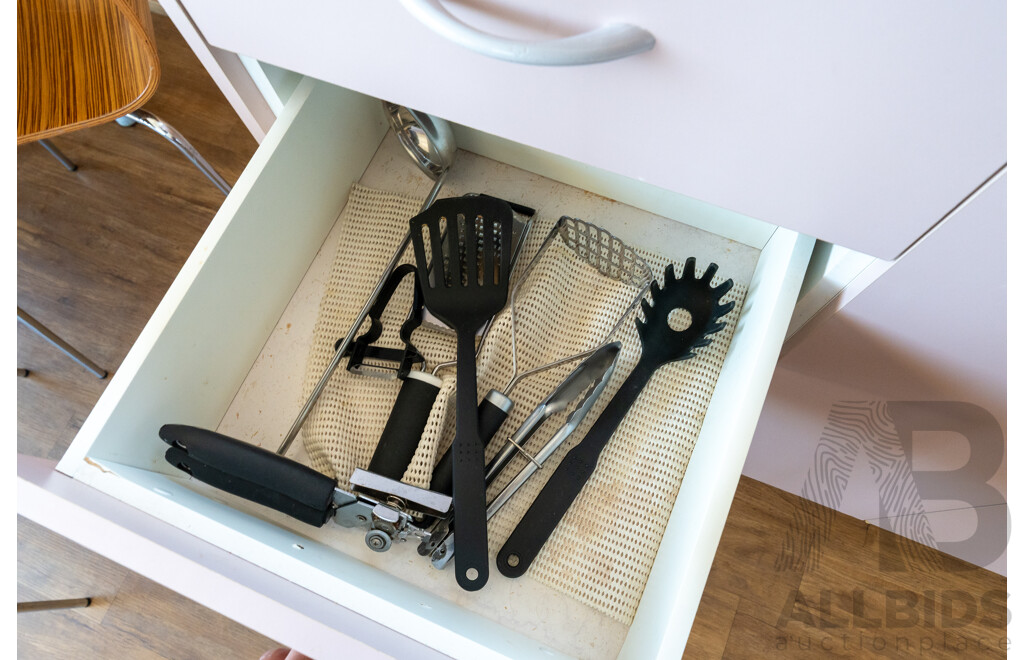 Alvannex Pty Ltd Demountable/Movable Dwelling - 35 Square Meters - Family Villa - Cabin 410