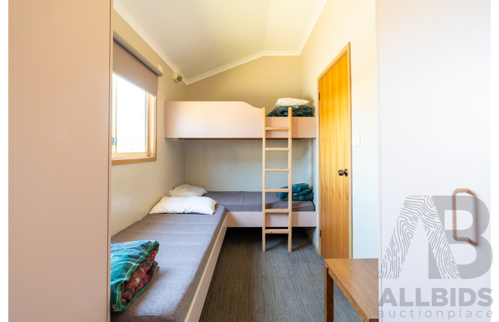 Alvannex Pty Ltd Demountable/Movable Dwelling - 35 Square Meters - Family Villa - Cabin 410