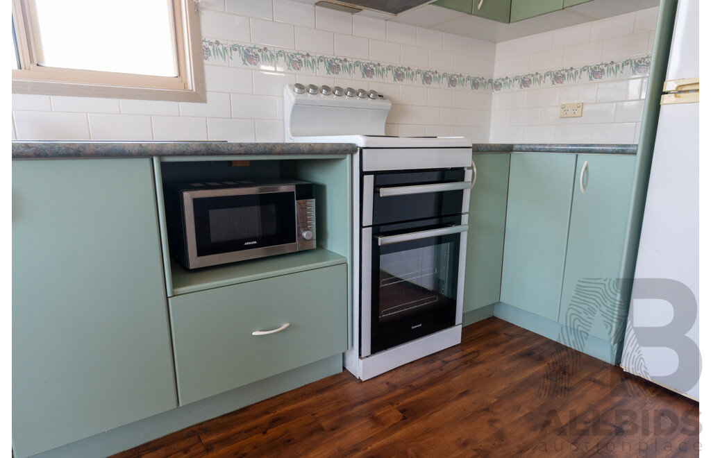 Alvannex Pty Ltd Demountable/Movable Dwelling - 48 Square Meters - Spa Villa - Cabin 411