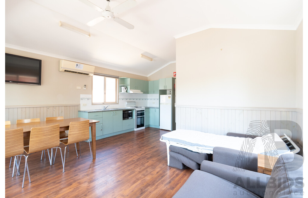 Alvannex Pty Ltd Demountable/Movable Dwelling - 48 Square Meters - Spa Villa - Cabin 412