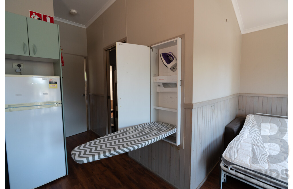 Alvannex Pty Ltd Demountable/Movable Dwelling - 48 Square Meters - Spa Villa - Cabin 412