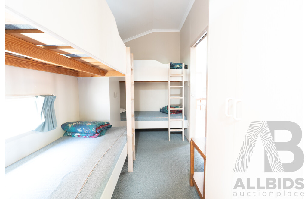 Alvannex Pty Ltd Demountable/Movable Dwelling - 48 Square Meters - Spa Villa - Cabin 412