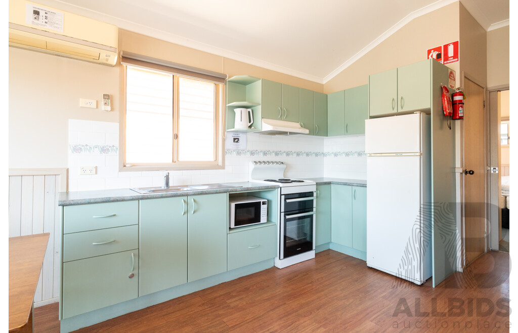 Alvannex Pty Ltd Demountable/Movable Dwelling - 48 Square Meters - Spa Villa - Cabin 413