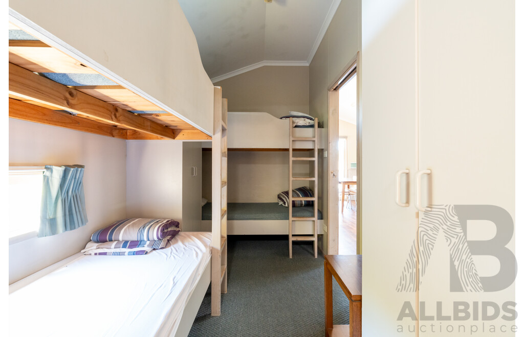 Alvannex Pty Ltd Demountable/Movable Dwelling - 48 Square Meters - Spa Villa - Cabin 415