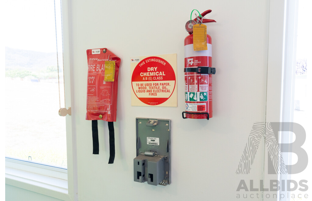 Alvannex Pty Ltd Demountable/Movable Building with Accessibility Ramp - Meeting Room