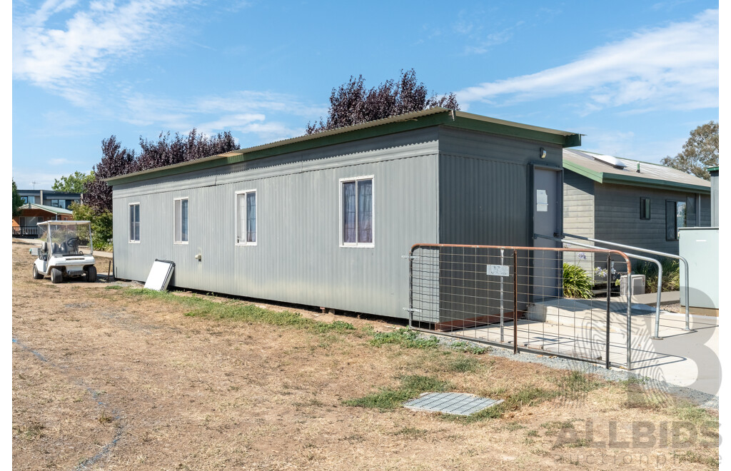 Demountable/Movable Structure -  - Laundry Room