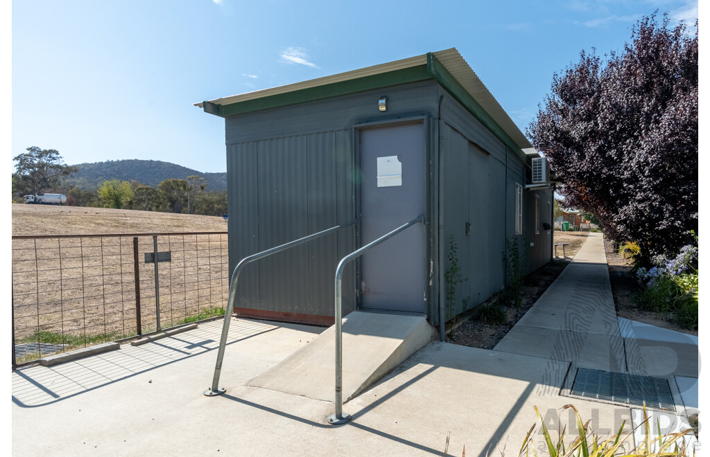 Demountable/Movable Structure -  - Laundry Room