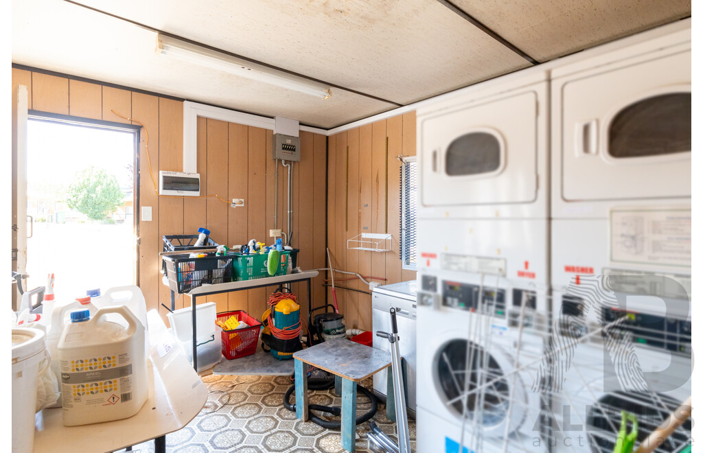 Demountable/Movable Structure -  - Laundry Room