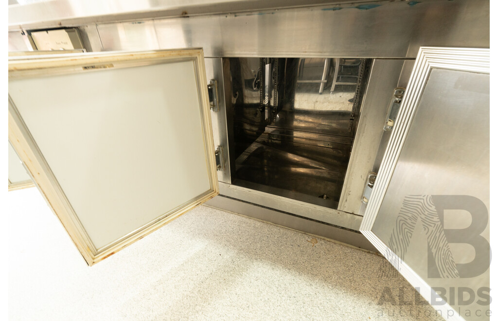 Hot/Cold Food Service and Preparation Station with Tray Rack and Hand Rail