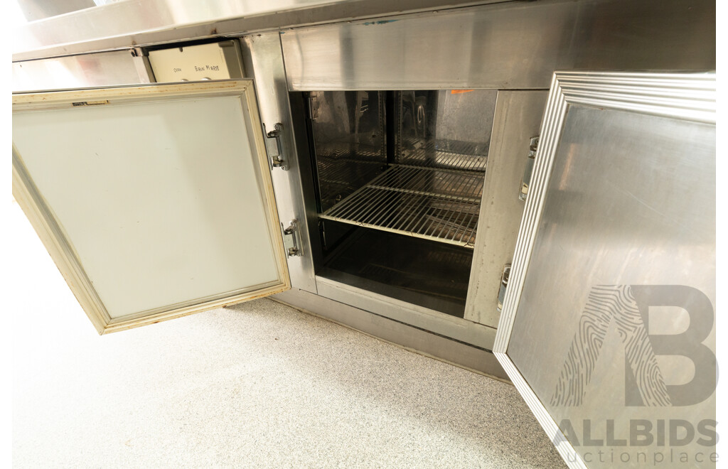 Hot/Cold Food Service and Preparation Station with Tray Rack and Hand Rail